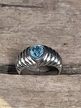18k White Gold Electroplated Blue Topaz Heart Ring Sz6 Fine Statement Jewelry